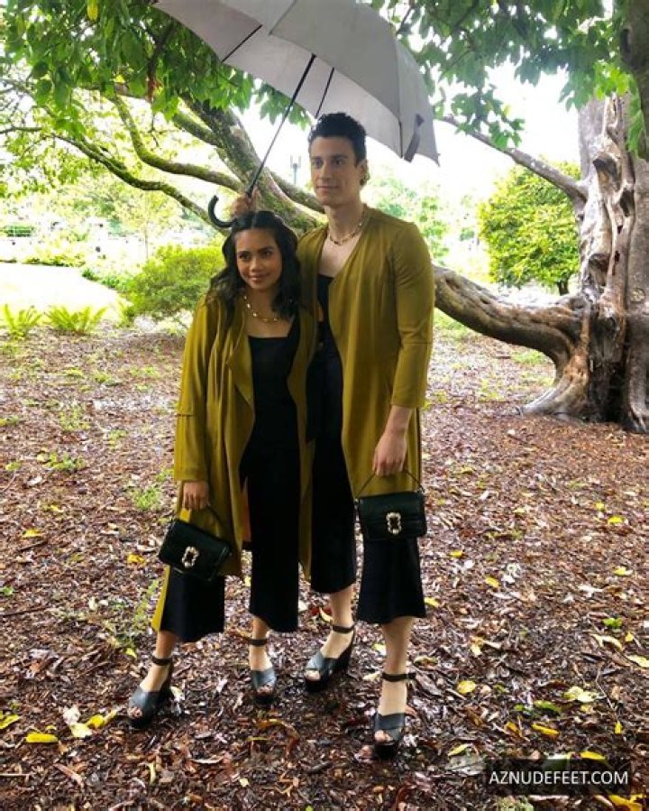 Louriza Tronco’s Parents & Siblings Ethnicity