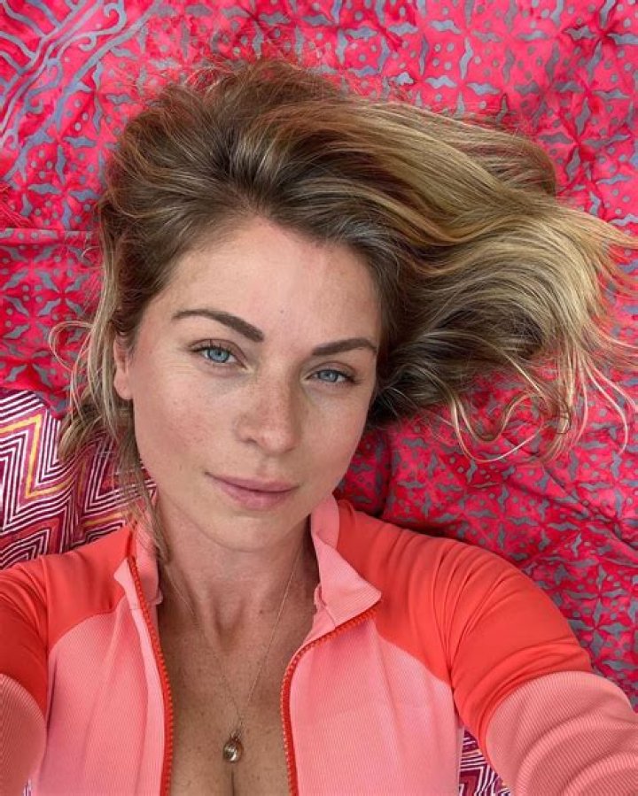 Ludwika Paleta (Actress) Wiki, Biography, Age, Boyfriend, Family, Facts, and Many More.