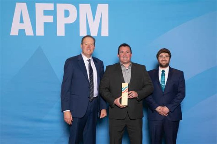 LyondellBasell Clinton Complex earns safety award