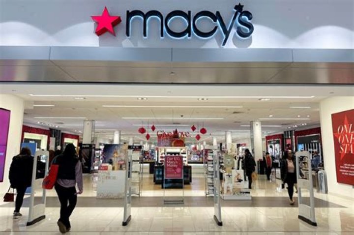 Macy’s to shutter 150 stores amid losses, declining sales