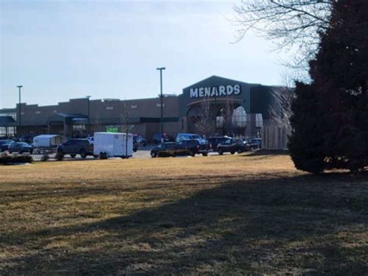 Man suffers gunshot wound in shooting near Motel 6, Menards