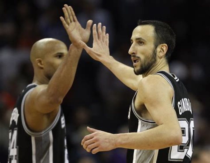 Manu Ginobili | Wife, Retirement & Net Worth [2023 Update]