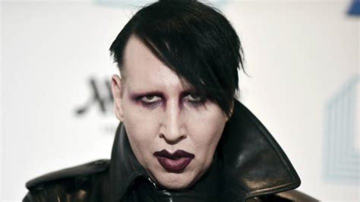 Marilyn Manson to plead no contest to blowing his nose on videographer