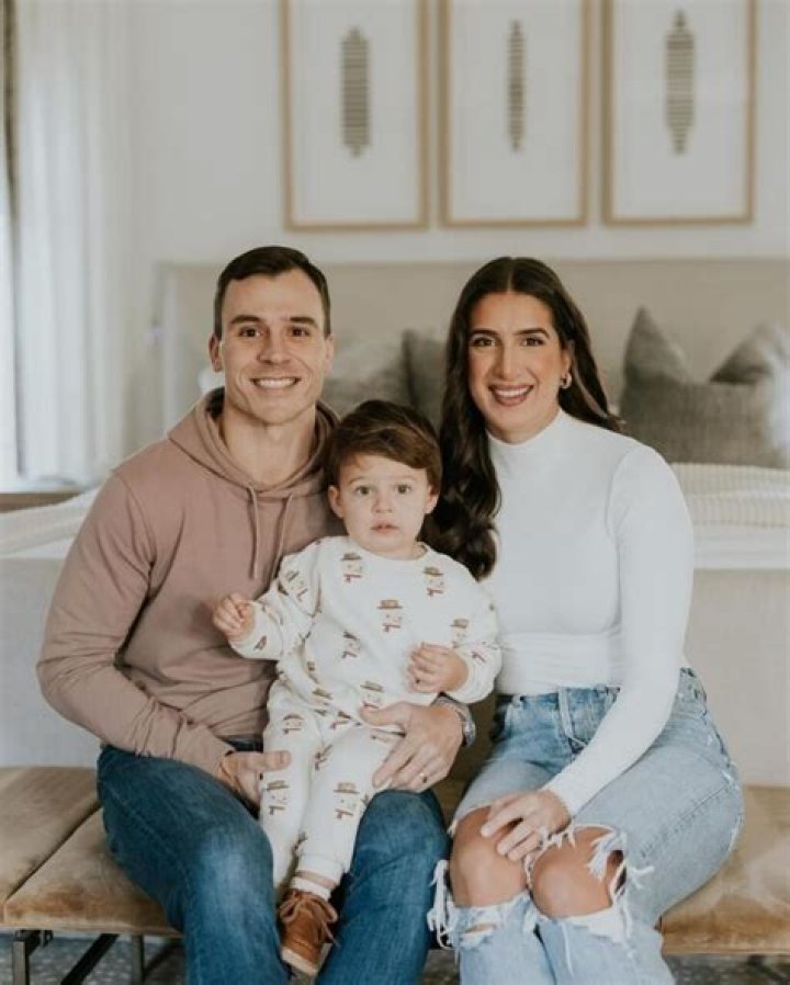 Mary Calvi (WCBC) Bio, Wiki, Age, Husband, Children, Parents