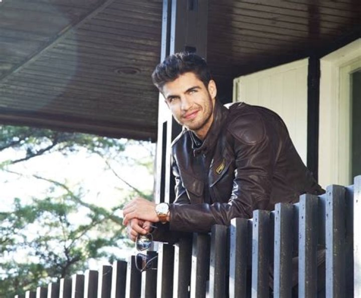 Maxi Iglesias Actor Wiki, Age, Height, Net Worth