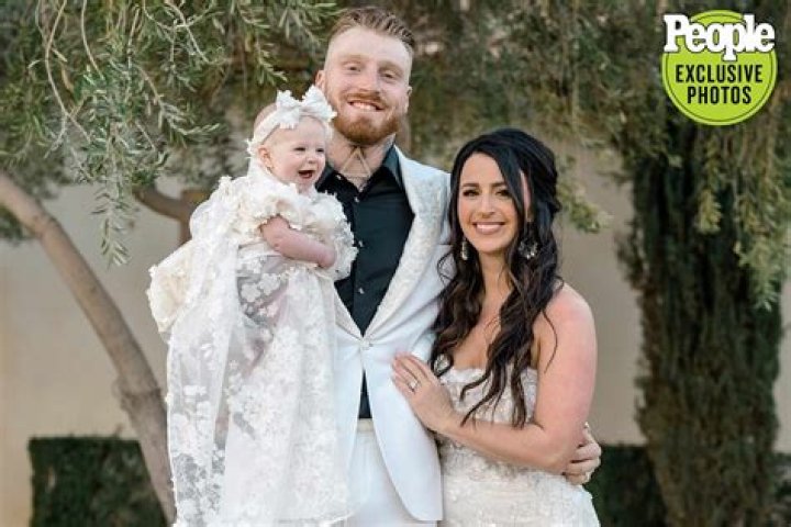 Maxx Crosby: Profession, Wife, Family And Net Worth