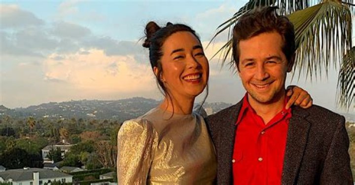Maya Erskine is Beyond Ready to Build A Family With Her Soon-to-be Husband