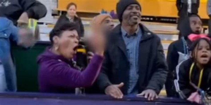 Mayor Cantrell seen yelling, making obscene gesture to passing Carnival float