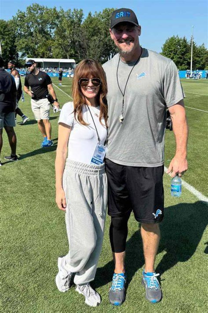 Meet Holly Campbell, Dan Campbell's Wife