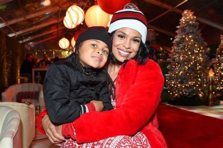 Melissa Terrazas Bio, Wiki, Age, Family, Husband, Married, WVEC, Salary, Net Worth