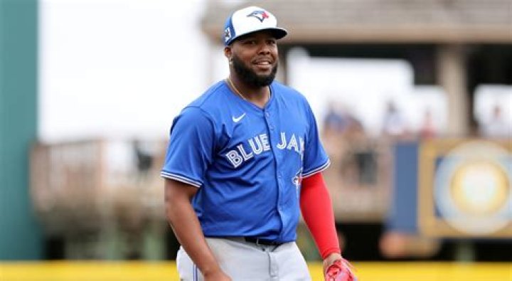 Miguel Sano baseball Stats, Wife, Net Worth, Age, Family