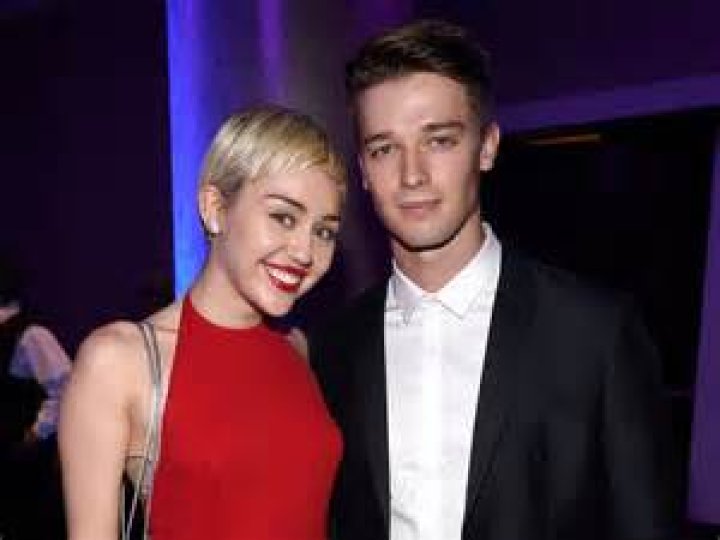 Miley Cyrus’ Dating History: All Of Hannah Montana’s Real Life Relationships So Far