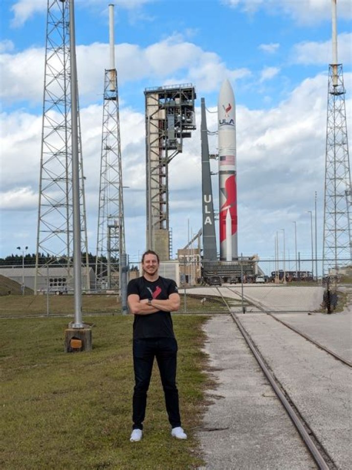 Moline grad worked on latest Moon launch