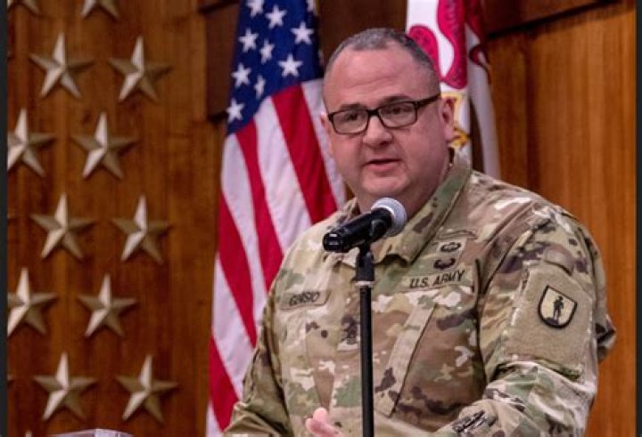 Moline police officer is leader in IL National Guard