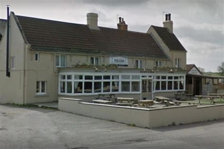 More pubs close over coronavirus cases days after Super Saturday re-opening
