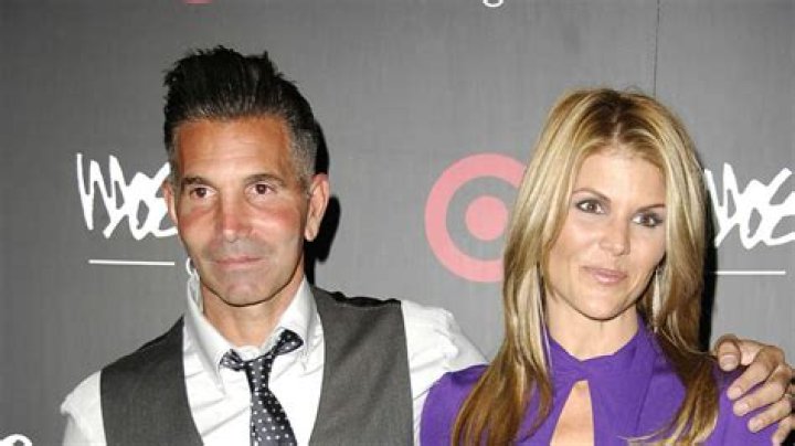 Mossimo Giannulli and Lori Loughlin: What is their net worth?