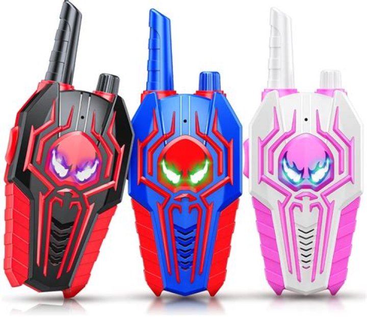 Mum's horror as stranger intercepts her daughters' toy walkie talkie signals and asks where they live