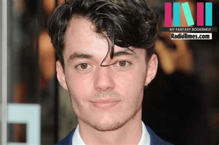 My Fantasy Bookshelf with Pennyworth star Jack Bannon