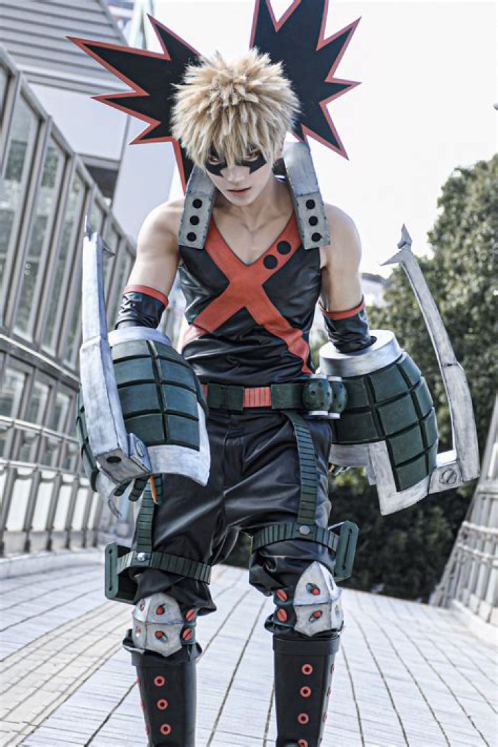 My Hero Academia Cosplay Showcases Why Everyone Loves Bakugo's Mom