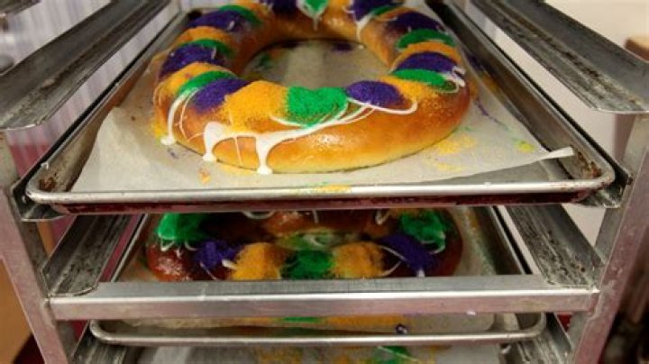 New Orleans thief steals 7 king cakes from bakery in a very Mardi Gras way