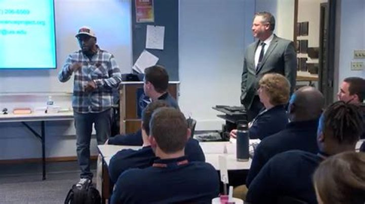 New training aims to cut down on wrongful arrests in Illinois