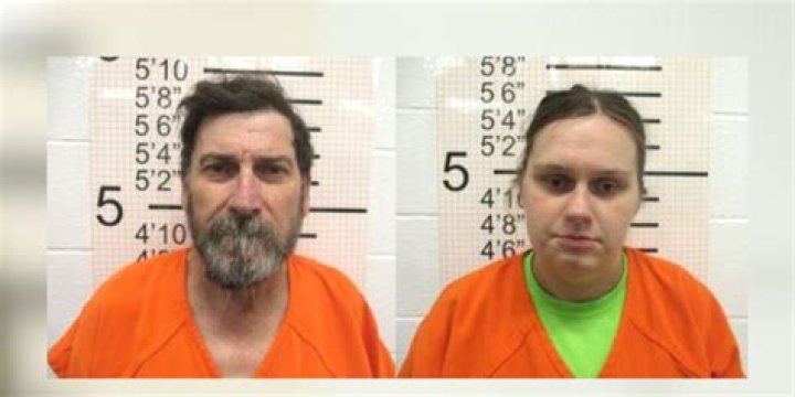 Newborn found dead in Iowa ditch; mom, granddad charged