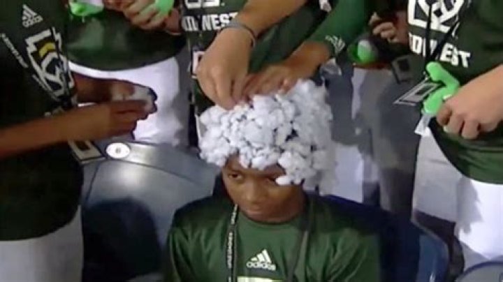 ‘No ill-intent.’ Davenport Little League team reacts to viral image