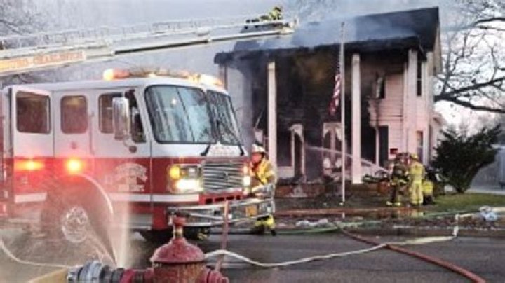 No injuries reported in Galesburg evening fire