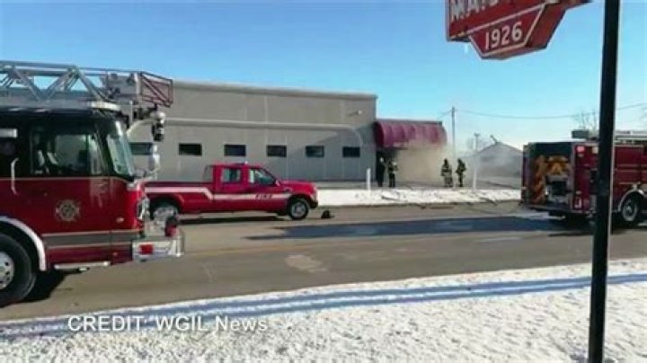 No one injured in Galesburg structure fire