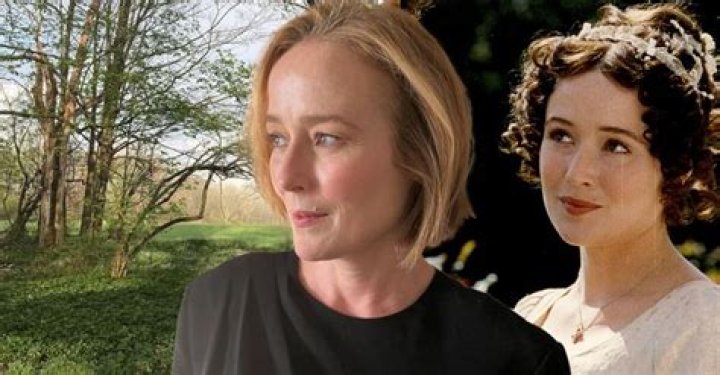“No one knew a thing”: Jennifer Ehle’s Quiet Life with Her Husband Is Everything She Could Ever Hope For