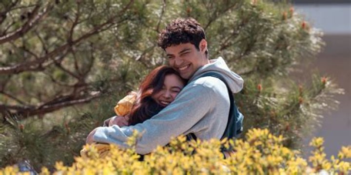 Noah Centineo Girlfriend 2023: Is He Married?