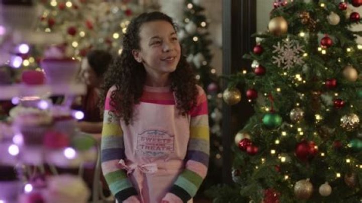 Olivia on The Princess Switch recast for ‘Switched Again’: Alexa Adeosun replaced by new actress Mia Lloyd