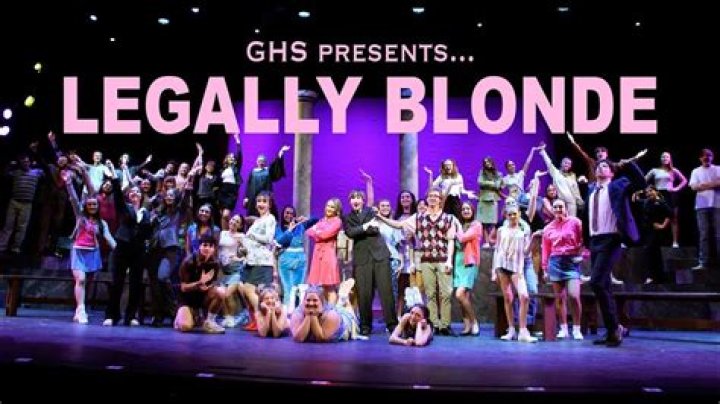 OMG! ‘Legally Blonde’ is singing at Timber Lake