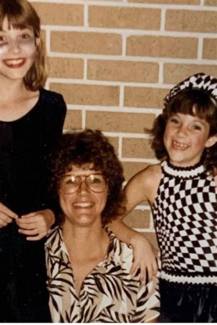 Paula Andrews Is A Teacher