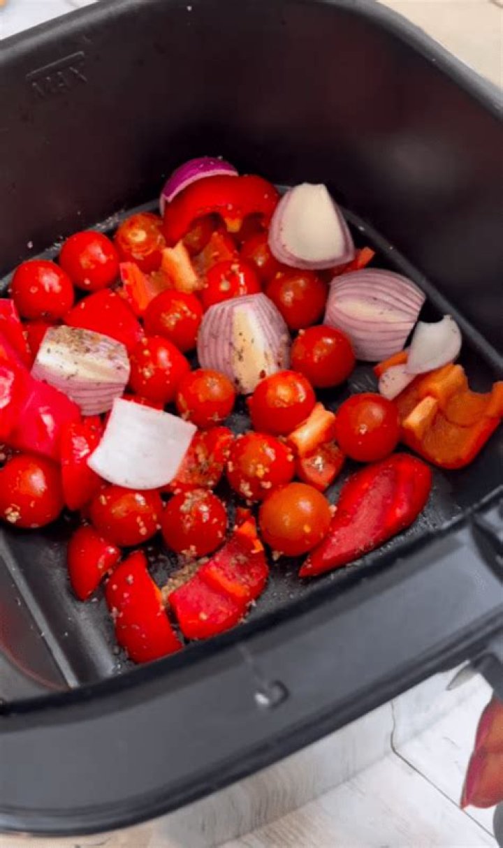 People are only realising they can make SOUP in air fryer - and recipe has unbelievable result