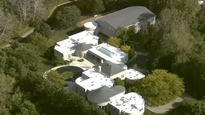 Phil Neville house hunting in Portland but what clues do his former £5m mansion and Miami pad give to what he's seeking?