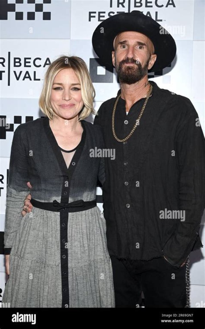 Piper Perabo Husband: Meet Stephen Kay