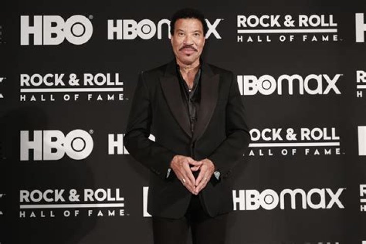‘Pissed Me Off’: Lionel Richie Upset That Diana Ross Chose to Sing ‘Happy Birthday’ to Beyoncé Instead Of Join Him to Sing ‘Endless Love’