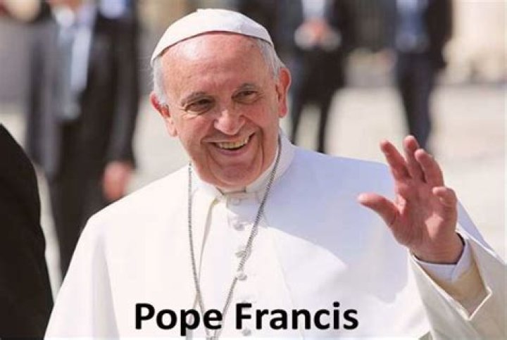 Pope Francis education, net worth, wife, biography, family, age, and height
