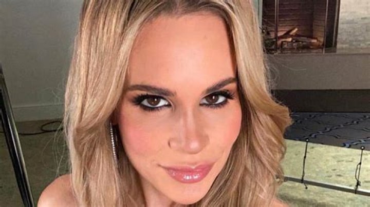 RHONJ: Jackie Goldschneider in a floral mini dress photobombed by Margaret Josephs