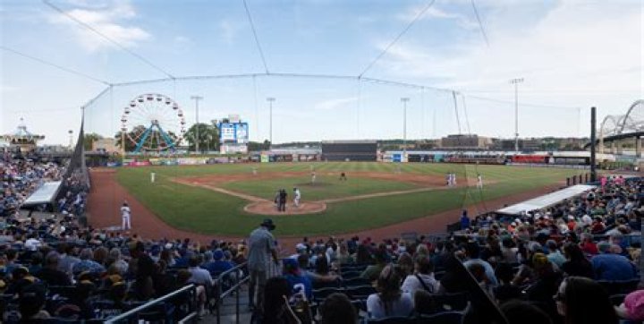 River Bandits walk off Peoria Chiefs at Modern Woodmen Park