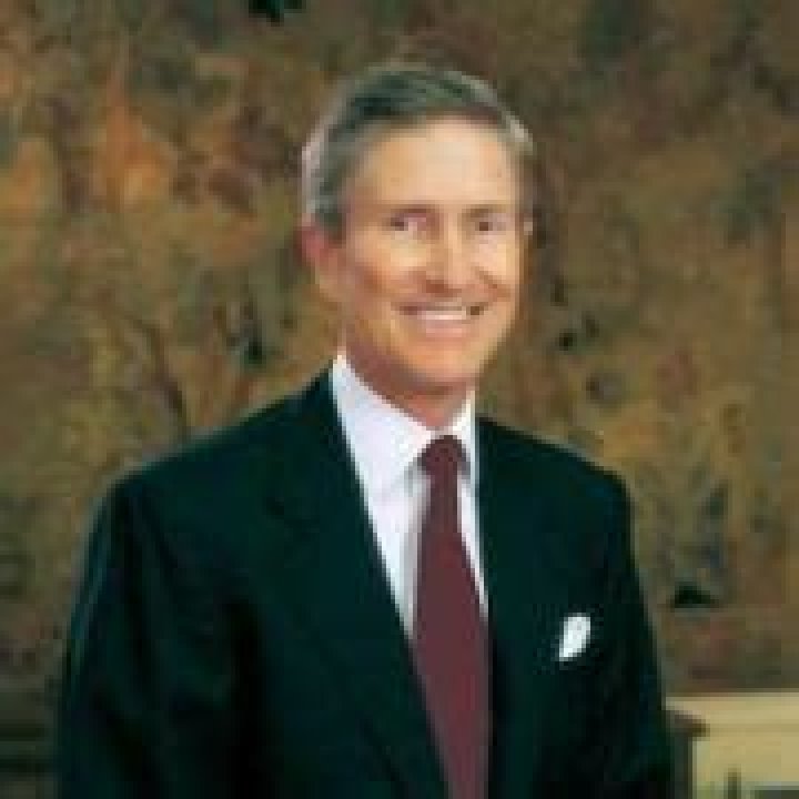 
Robert Glass
Net Worth
