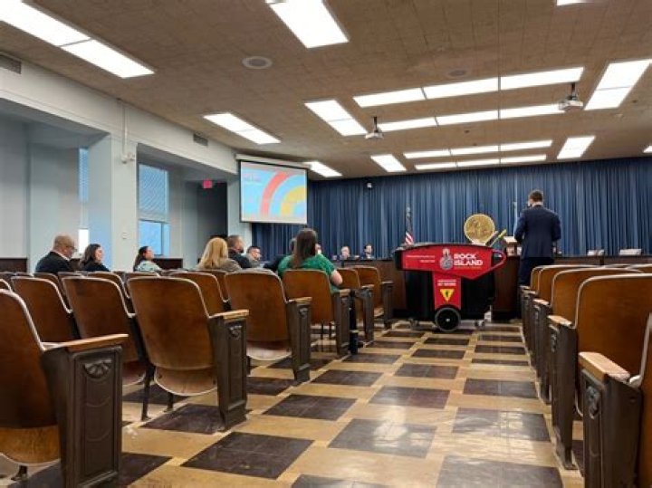 Rock Island swears in new alderperson; city shares name of new K9