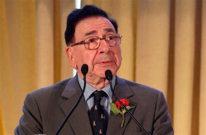 Roy Calne, a surgeon who led Europe’s first liver transplant, has died aged 93