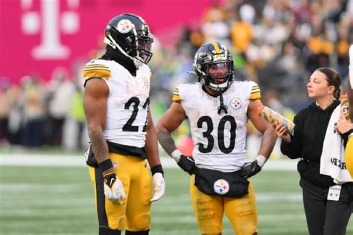 San Francisco 49ers Rumored to Trade for Pittsburgh Steelers' RB Najee Harris