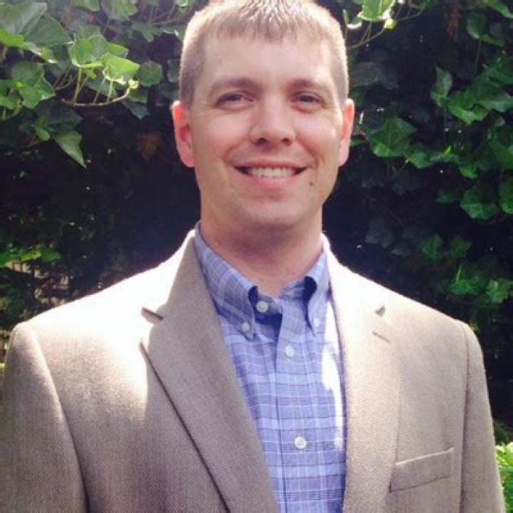 
Scott McIntyre
Net Worth
