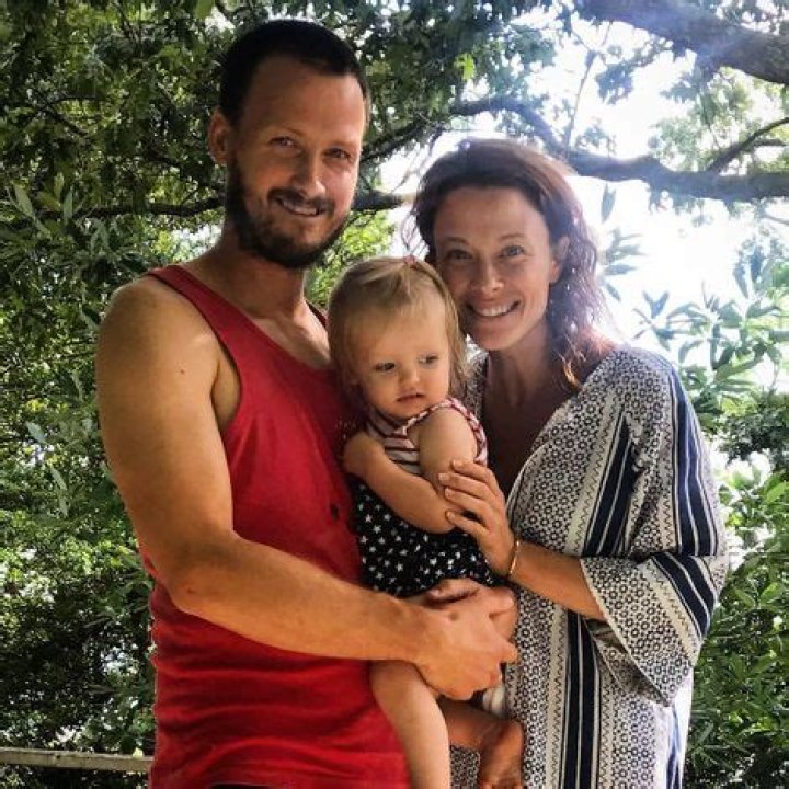 
Scottie Thompson Bio, Wiki, Net worth, Salary, Married & Husband