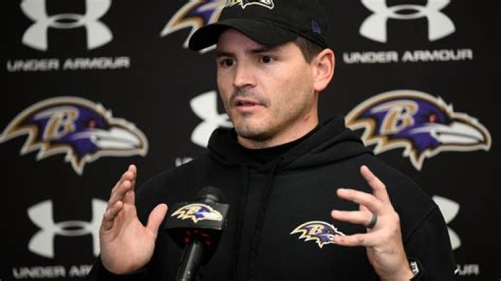 Seahawks hire Ravens defensive coordinator Mike Macdonald as new coach