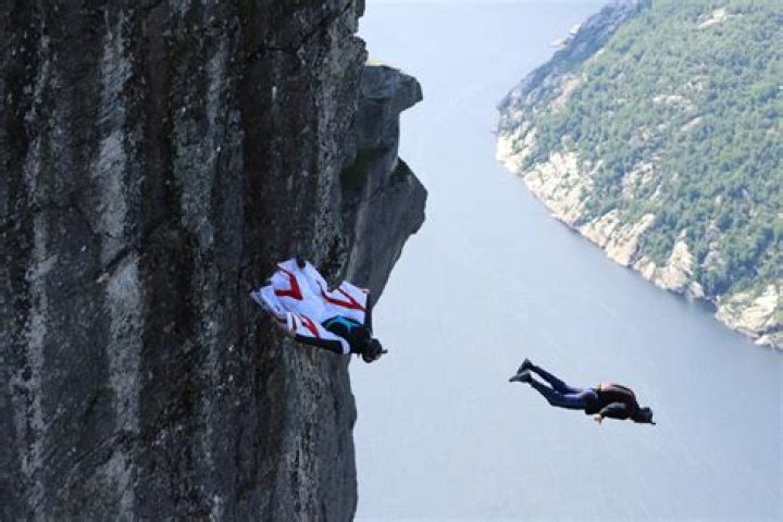 Sean Michael Dougherty: What occurred in the base jumping accident?