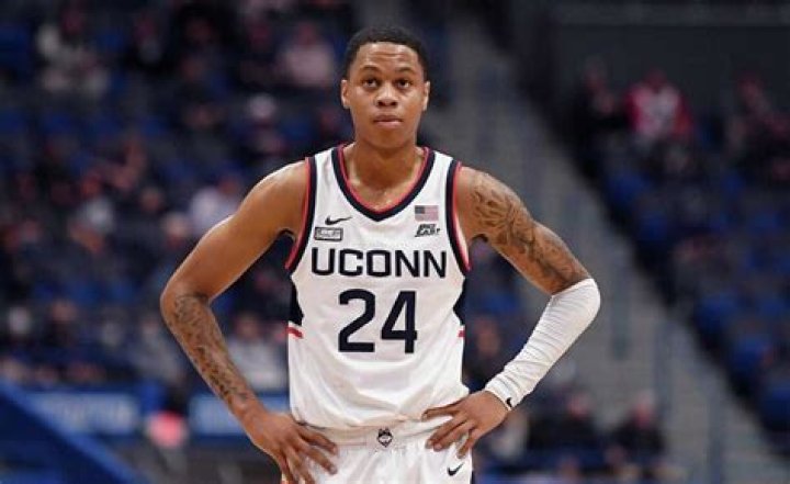 Shaun Hawkins Net Worth (2024) | wallmine